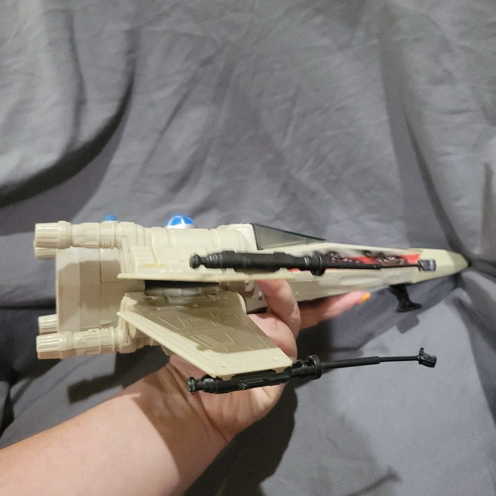 Star Wars Vintage ESB Battle Damaged X-Wing Fighter Kenner 1983 NOT Working